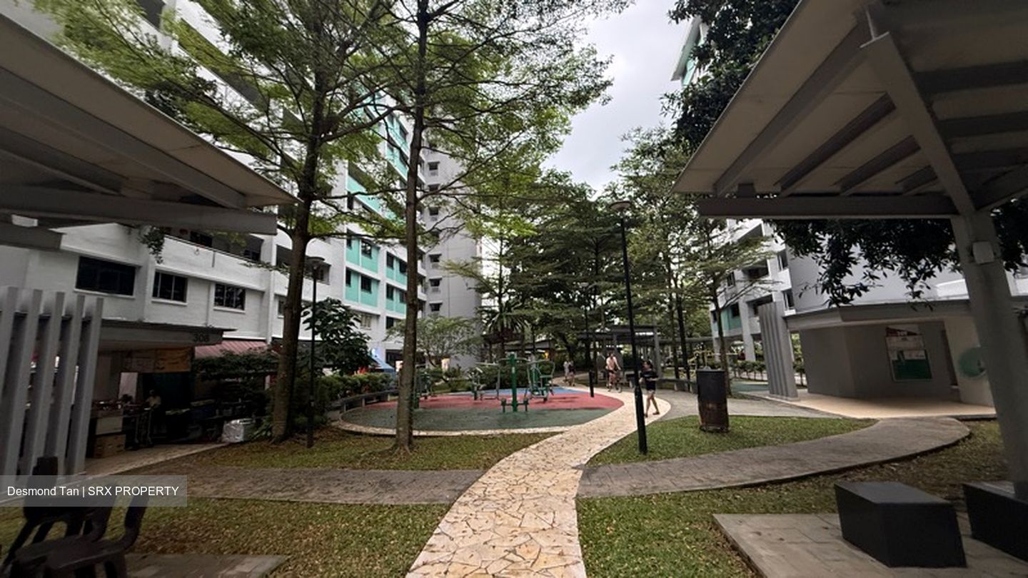 Clementi Meadows (D5), Shop House #584453361
